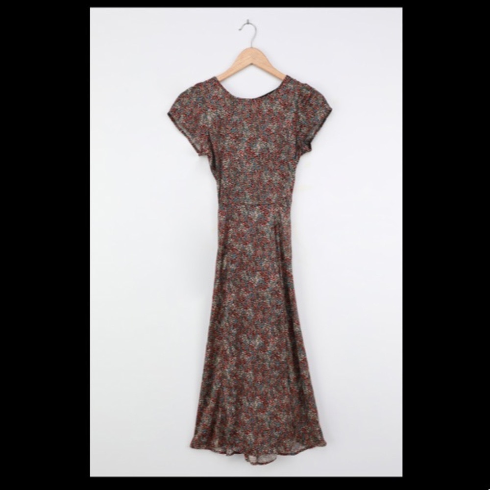 Lulu’s Floral, Midi, Cap Sleeved Dress